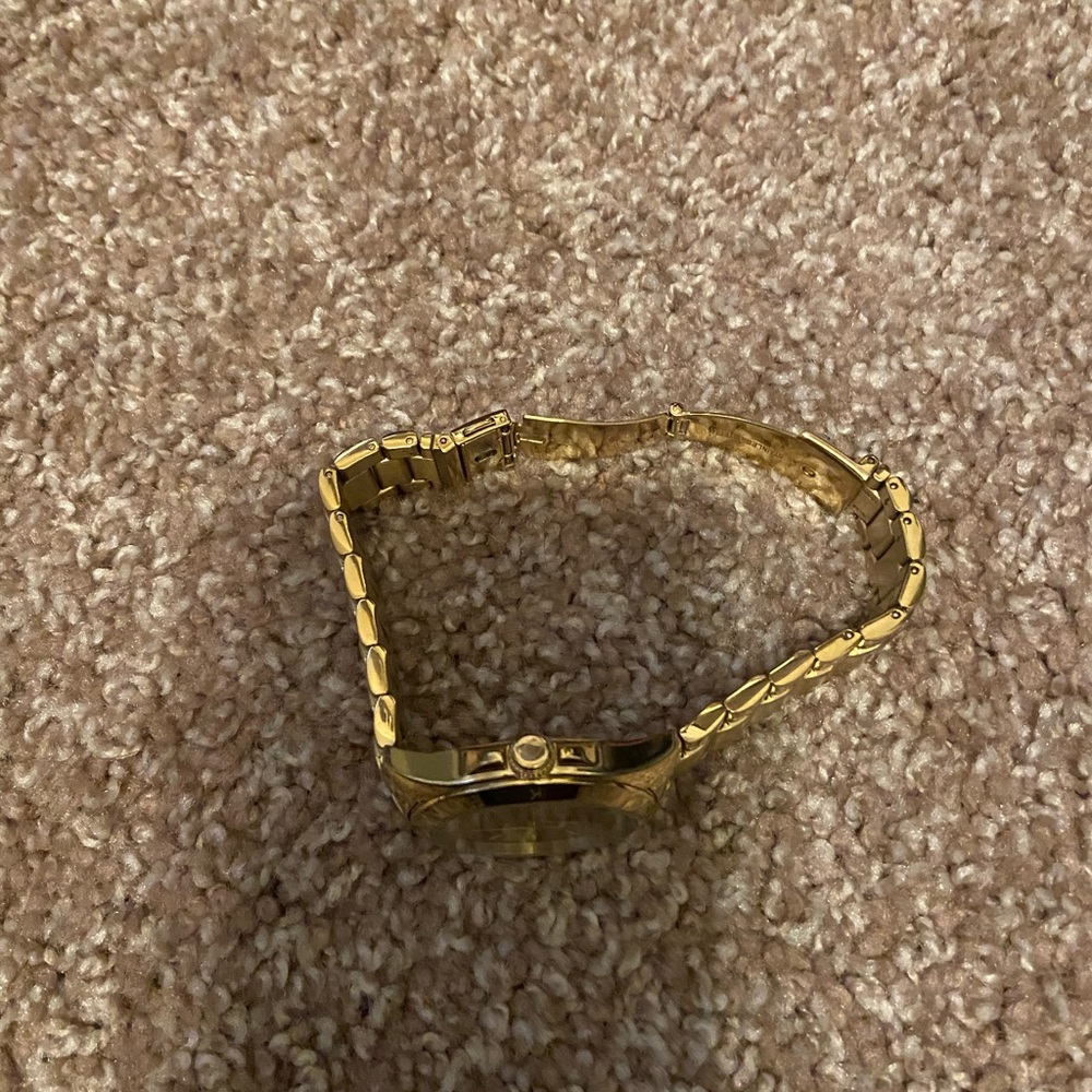 Gold Coach Watch😍 - Picture 3 of 8